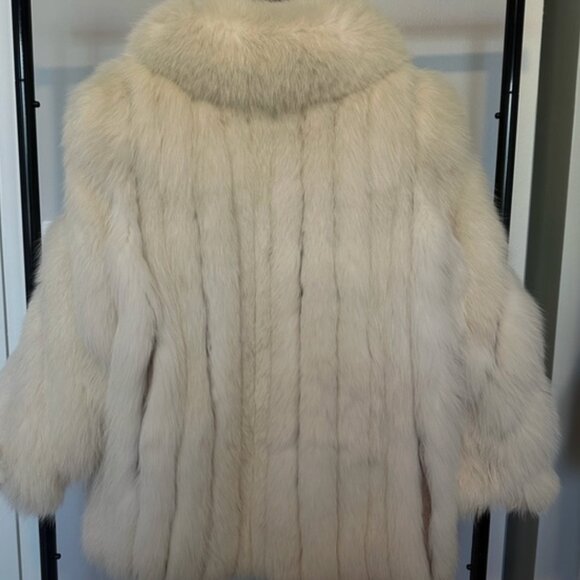 Authentic CHLOE Cream White Fur Coat Jacket size M - Picture 3 of 12